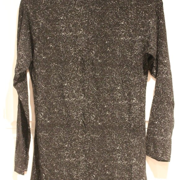 2/$20 🏷 WD Athletic Long Sleeve Size XS - Picture 2 of 4